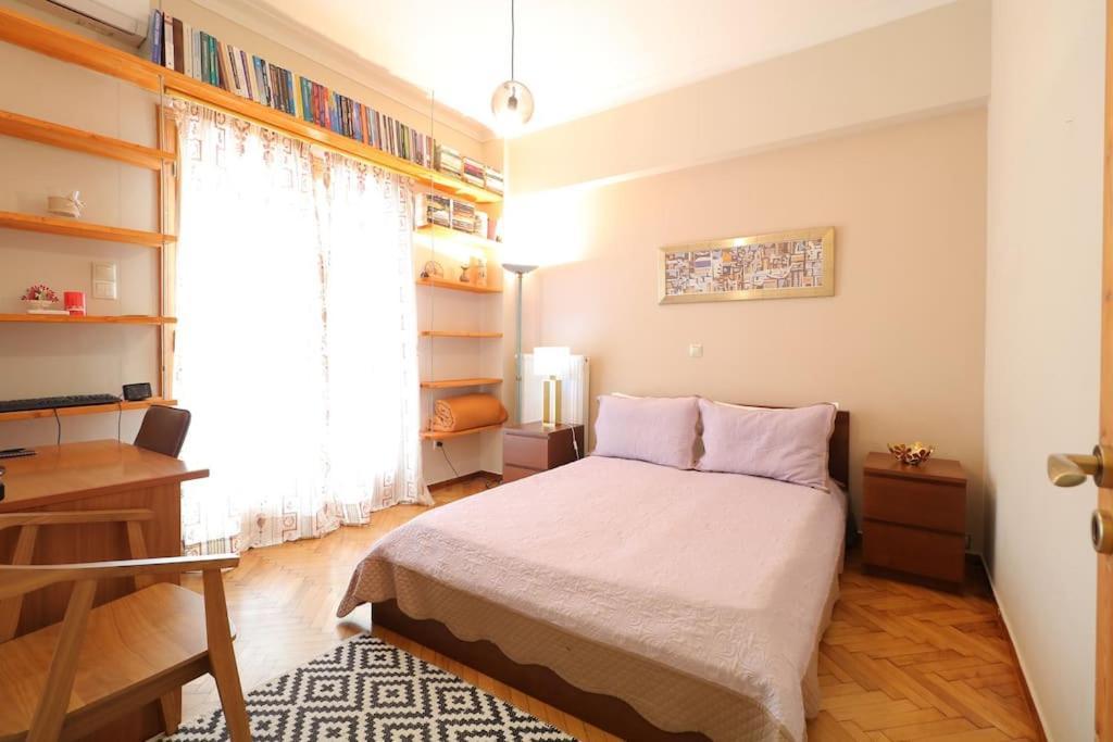 Restful Apartment - Syntagma Square Atenas Exterior foto